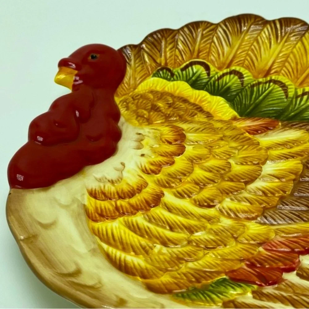Pier One Majolica Style Turkey Plate